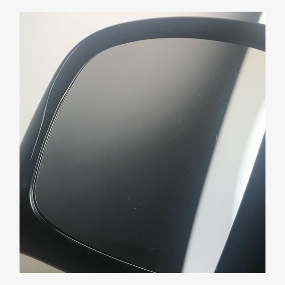 CHANEL 5296 501/S8 Black Lace / Grey Gradient Polarized - Picture 8 of 9